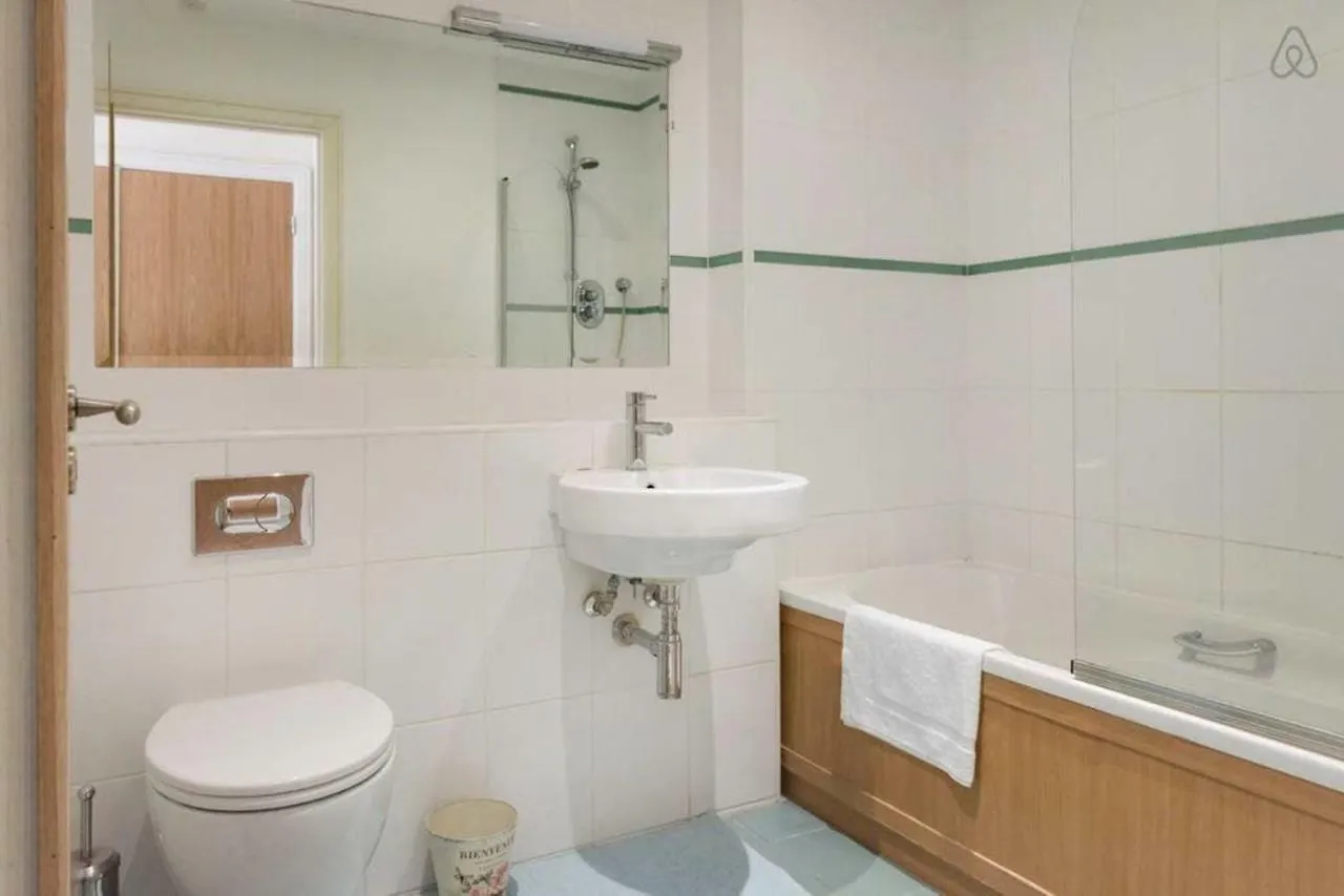 Kelston South Dublin Apartment 0*,